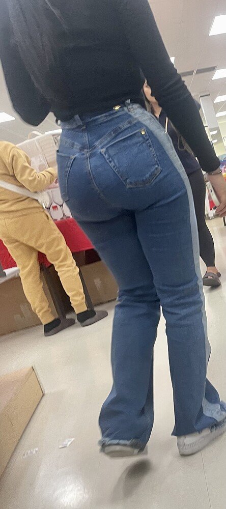 Latina bubble #2a8lIunb