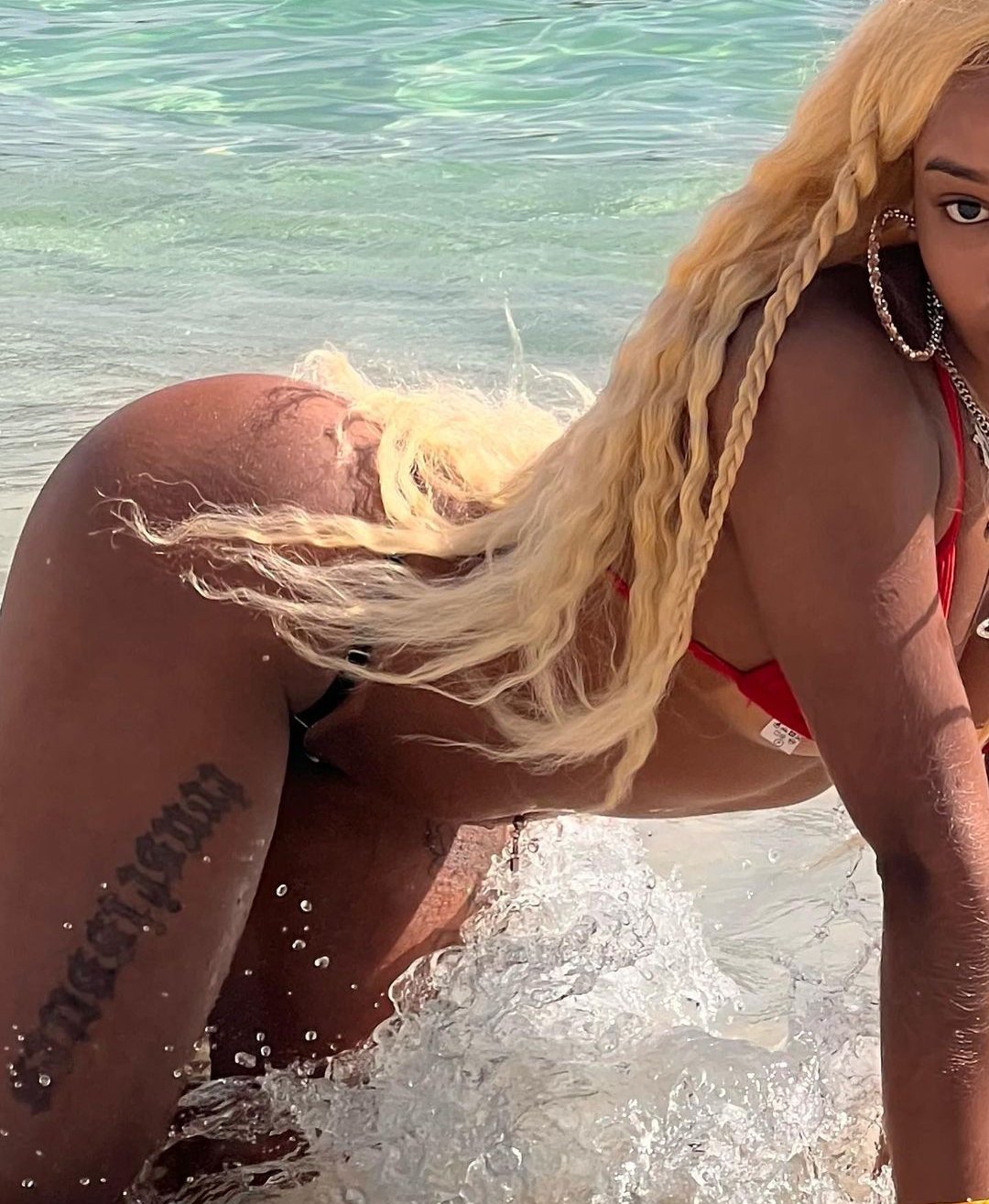 Brazilian rapper #eTMrbowm