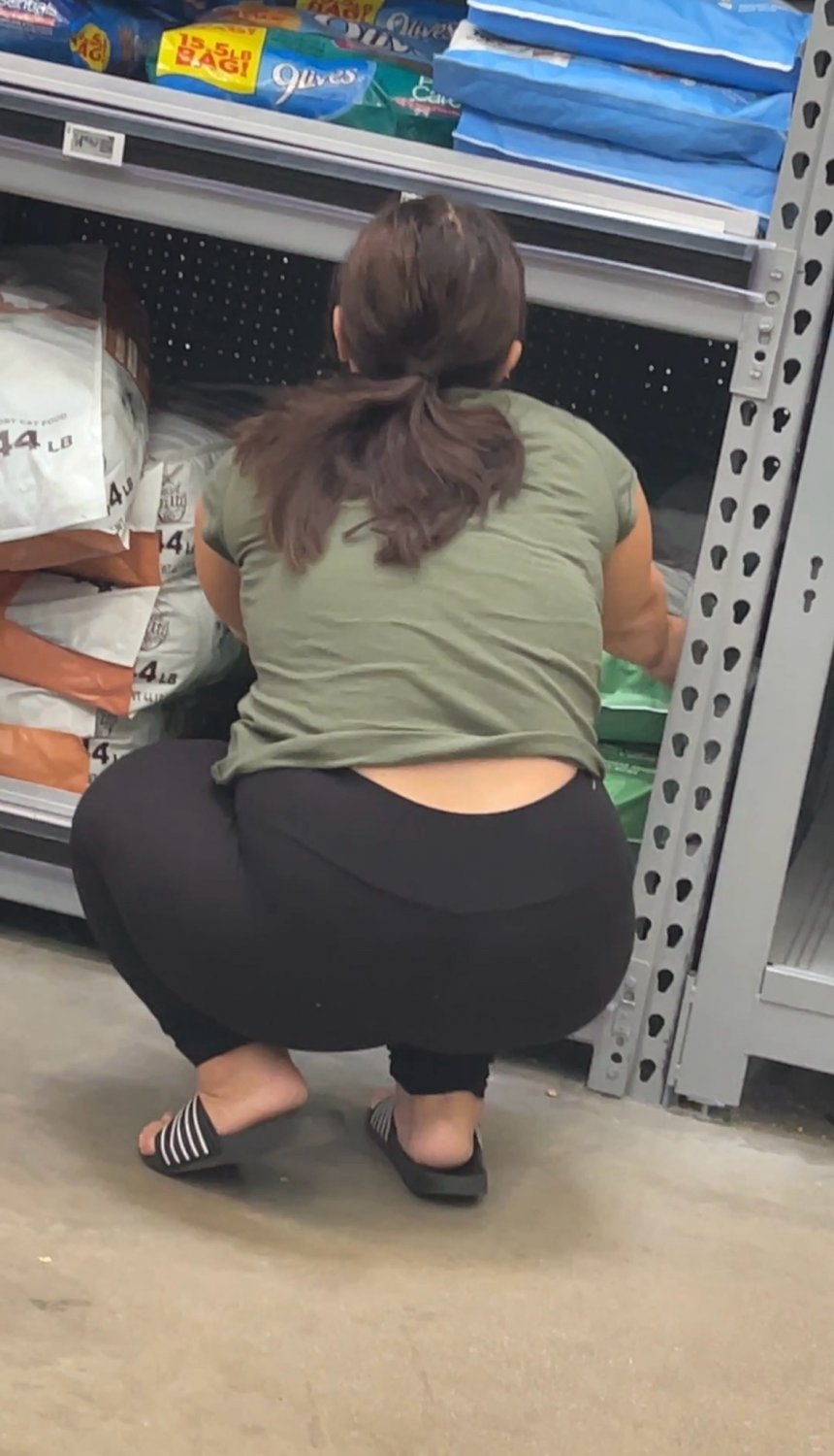 Thick short MILF #Hp7fmoOF